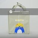 Lonchera gris con pinguino