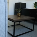 Mesa de centro cuadrada estilo industrial