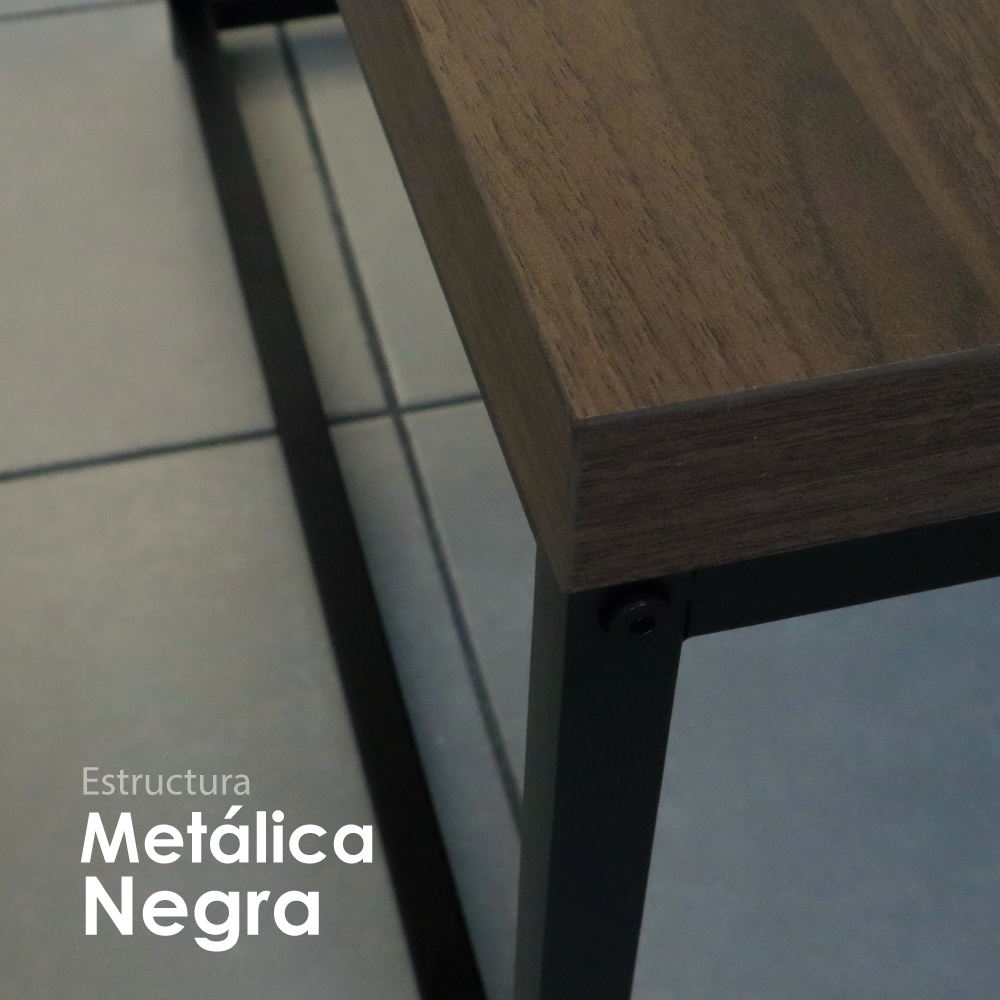 Mesa de centro cuadrada estilo industrial
