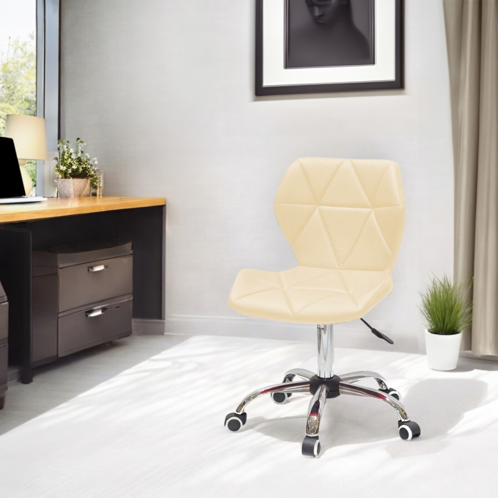 Silla para oficina con respaldo geométrico Crema